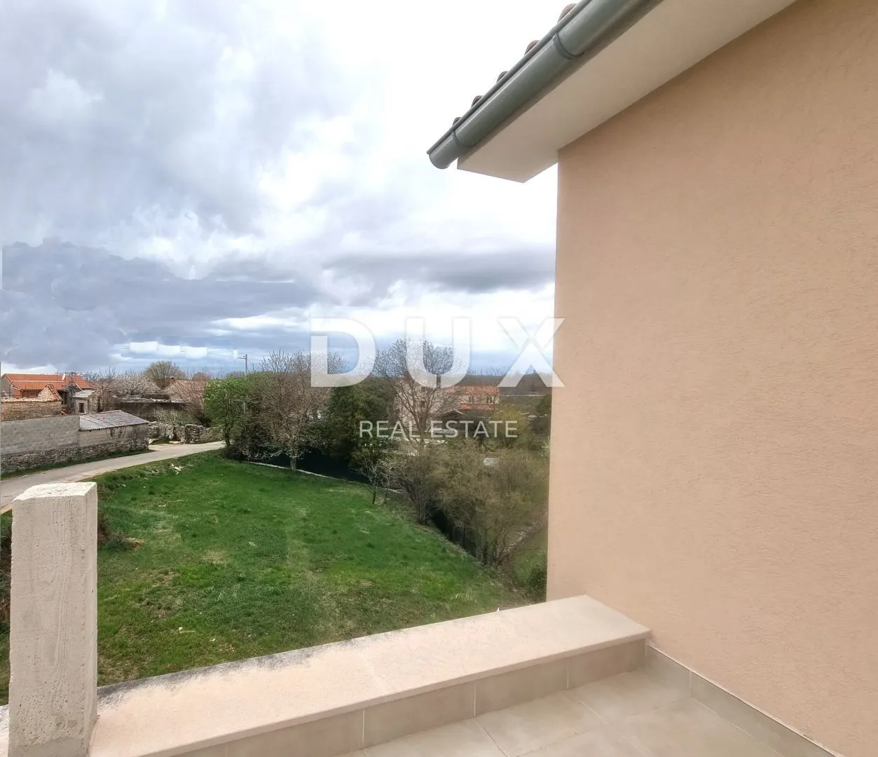 istra, poreč - prostrana kuća na velikoj okućnici, prilika!!! - slika 20