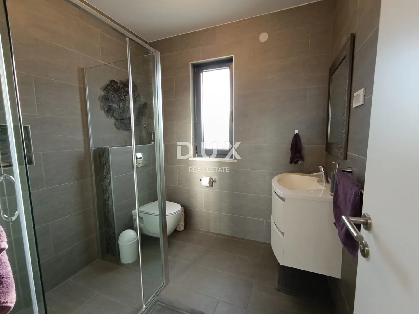 otok krk, malinska - apartman 86 m2 u novogradnji - slika 16