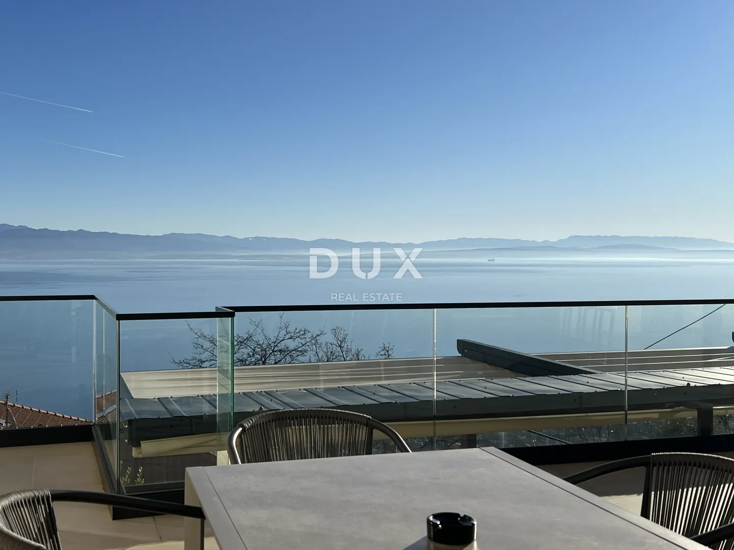opatija, lovran - ekskluzivan stan s panoramskim pogledom i bazenom - slika 13