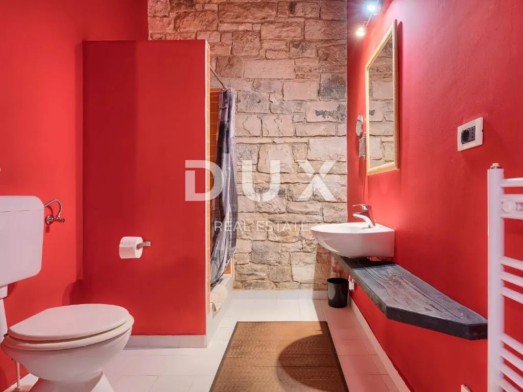istra, umag - prekrasno imanje sa kućom i bungalovima 250 m od mora - slika 41