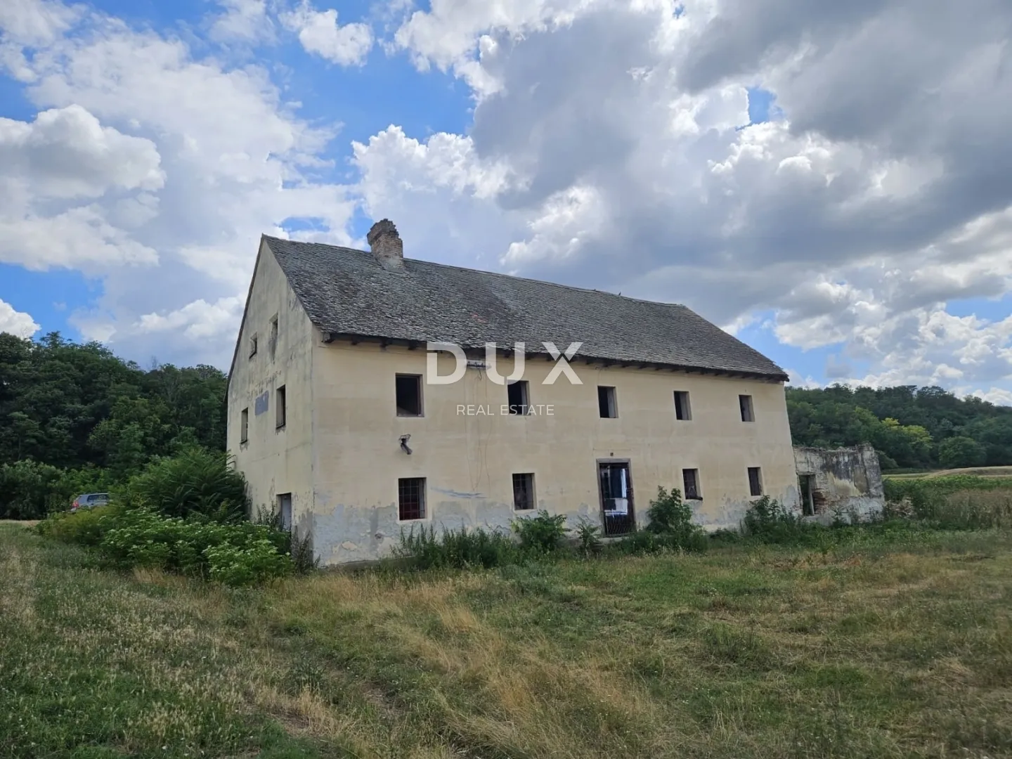 beli manastir, branjina - objekt na osami 900m2 s 4000m2 okućnice - slika 9
