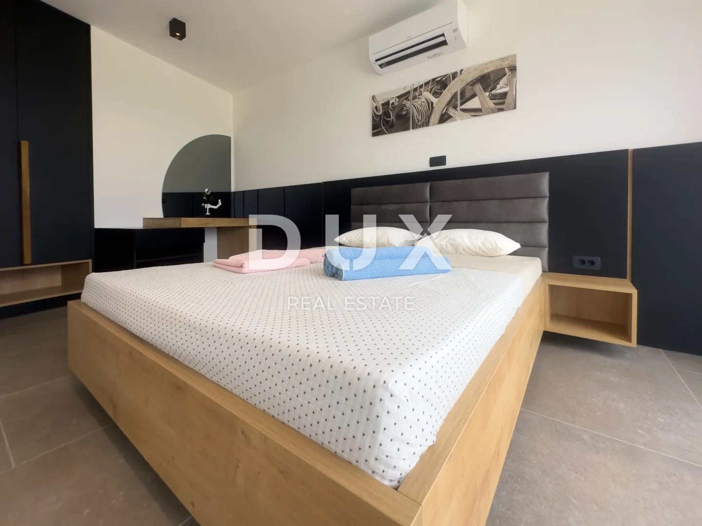 otok krk, grad krk - oaza mira nadomak grada krka za potpuni diskretni luksuz - slika 39