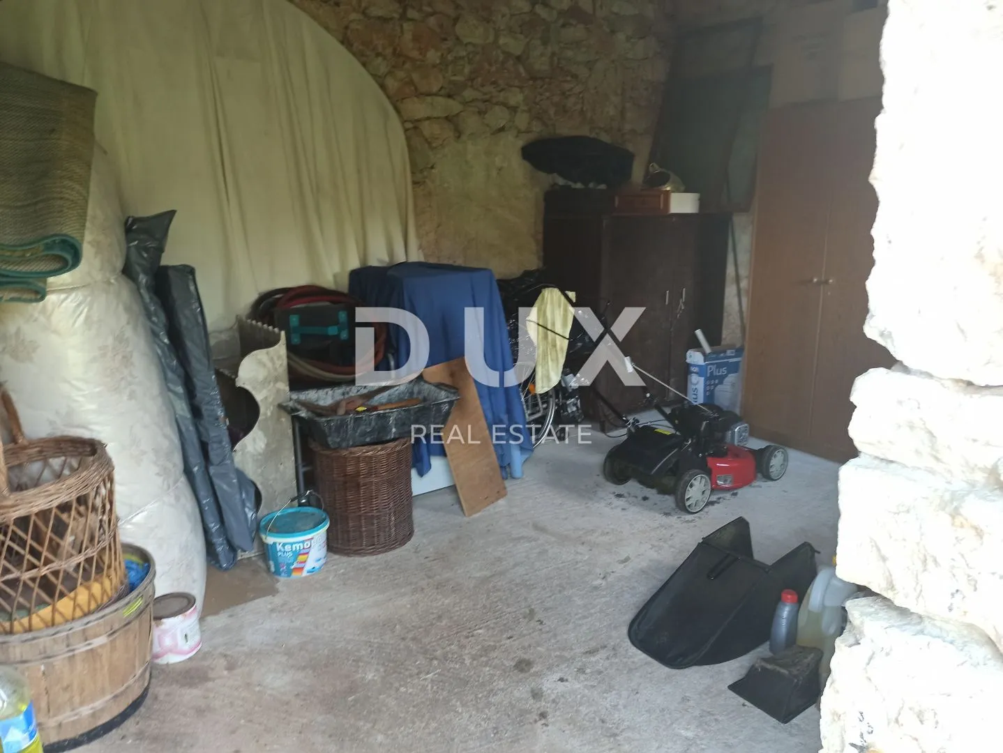 istra, pula - samostojeća kuća + građevinsko zemljište - blizina mora!! - slika 10