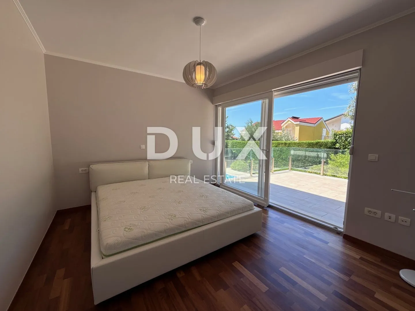 zadar, kožino - predivna vila s bazenom 100 m od mora - slika 22