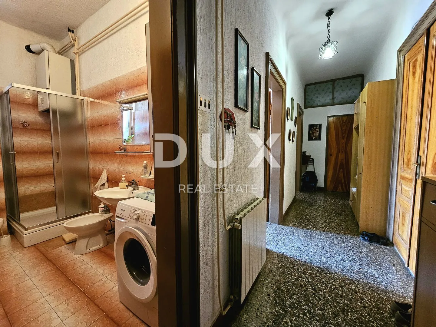 istra, centar, pula - 3ss+db stan na prvome katu - slika 23