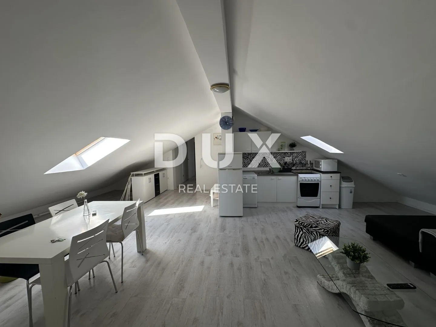 vrsi - apartman 3s+db - pogled na more! - slika 2