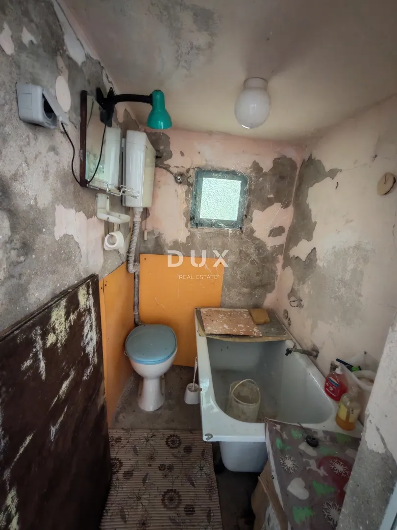 zadar, rtina, kuća za renovaciju, 230,59m2 - slika 19