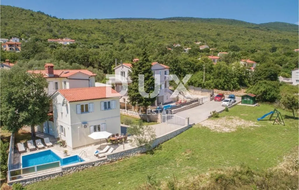 istra, rabac - kuća za odmor s bazenom i pogledom na more - slika 39
