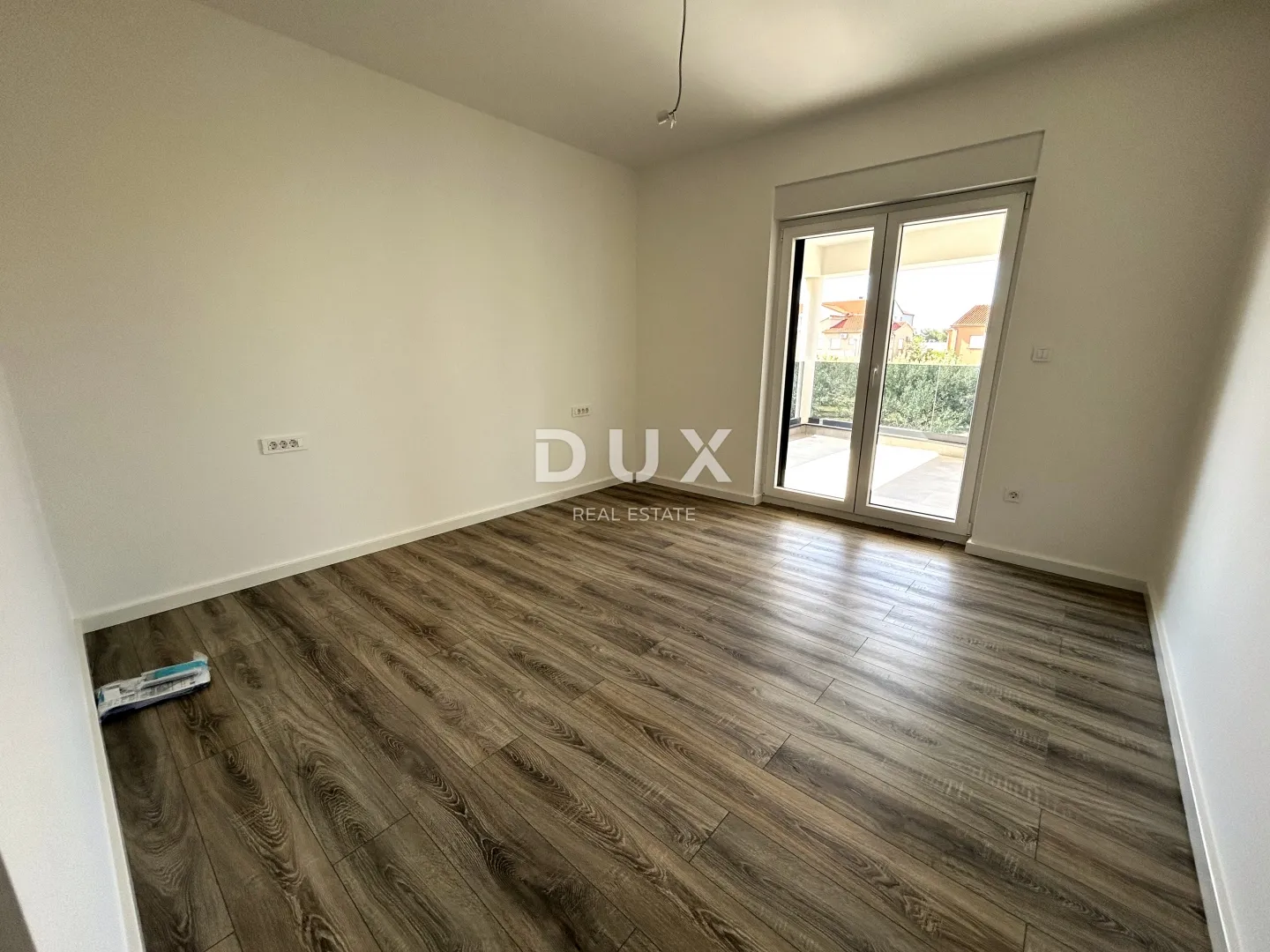 šibenik, vodice – dvosoban stan s 2 velike terase (25 m²), novogradnja - slika 16