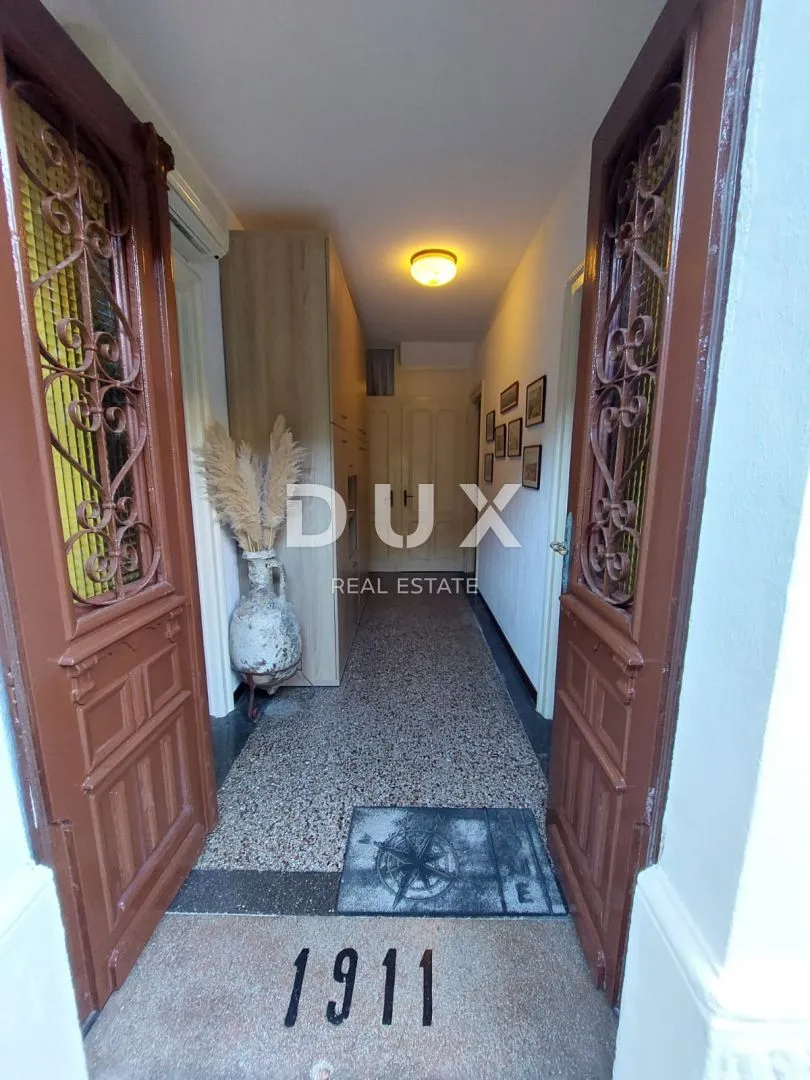 mali lošinj - dvije samostojeće kuće u strogom centru - slika 19