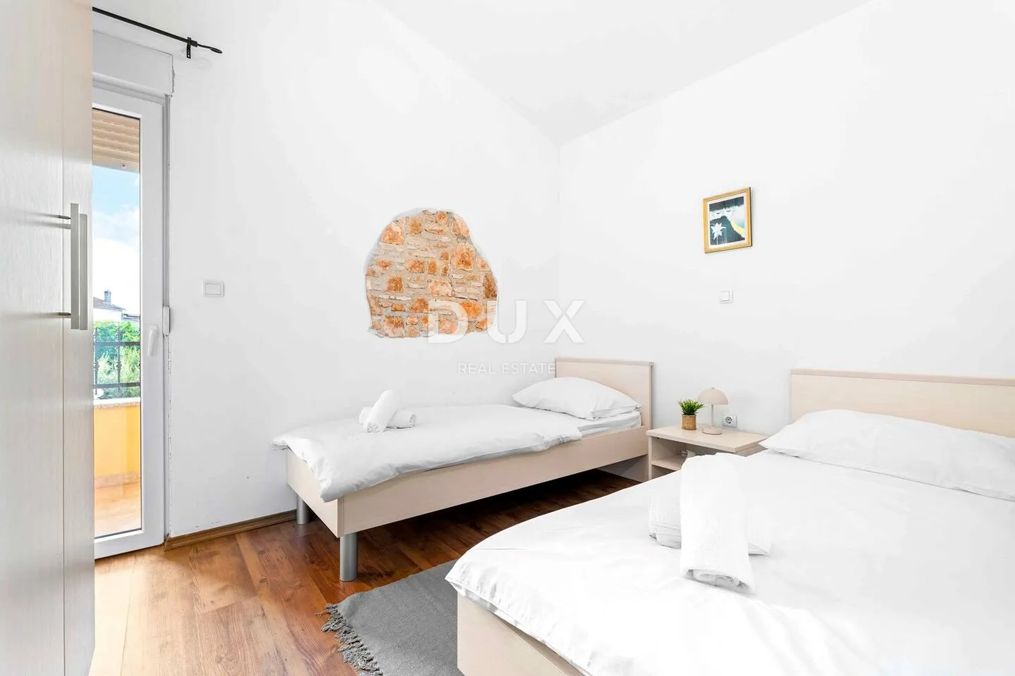 poreč, funtana - mediteranski dom s rustikalnim detaljima, 238m2 - slika 18