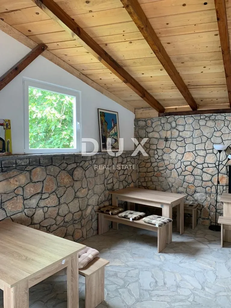 karlobag - ugostiteljski objekt 1. red do mora 420m2 + dvorište 176m2 - slika 21