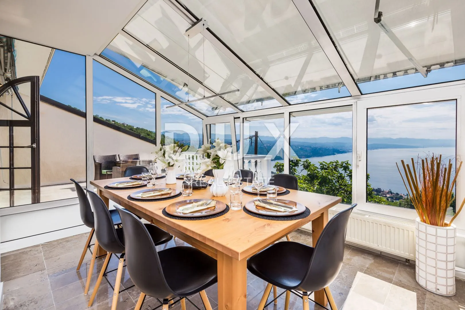 opatija, matulji - vila s pogledom na kvarnersko plavetnilo - slika 22