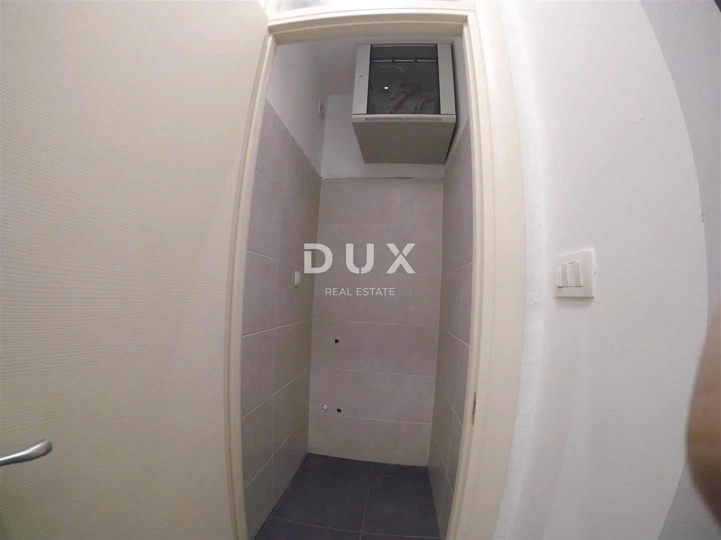 rijeka, korzo, poslovni prostor, 115 m², 2. kat - slika 9