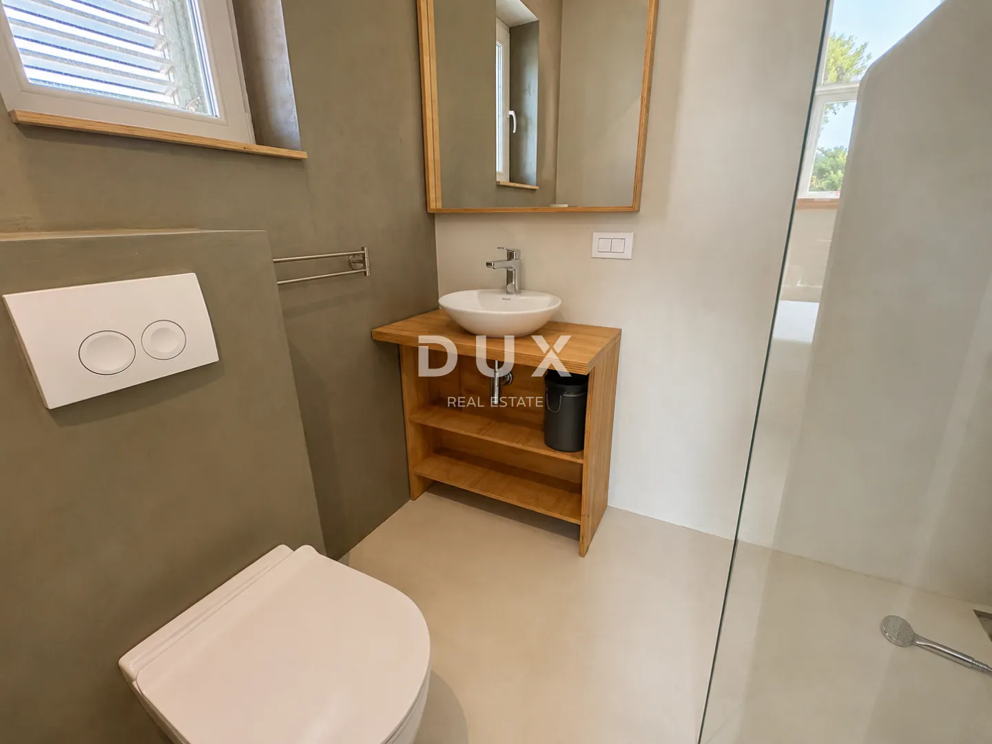 dalmacija, vodice – privatni mini resort s 4 apartmana i bazenom, 300 m od centra - slika 52