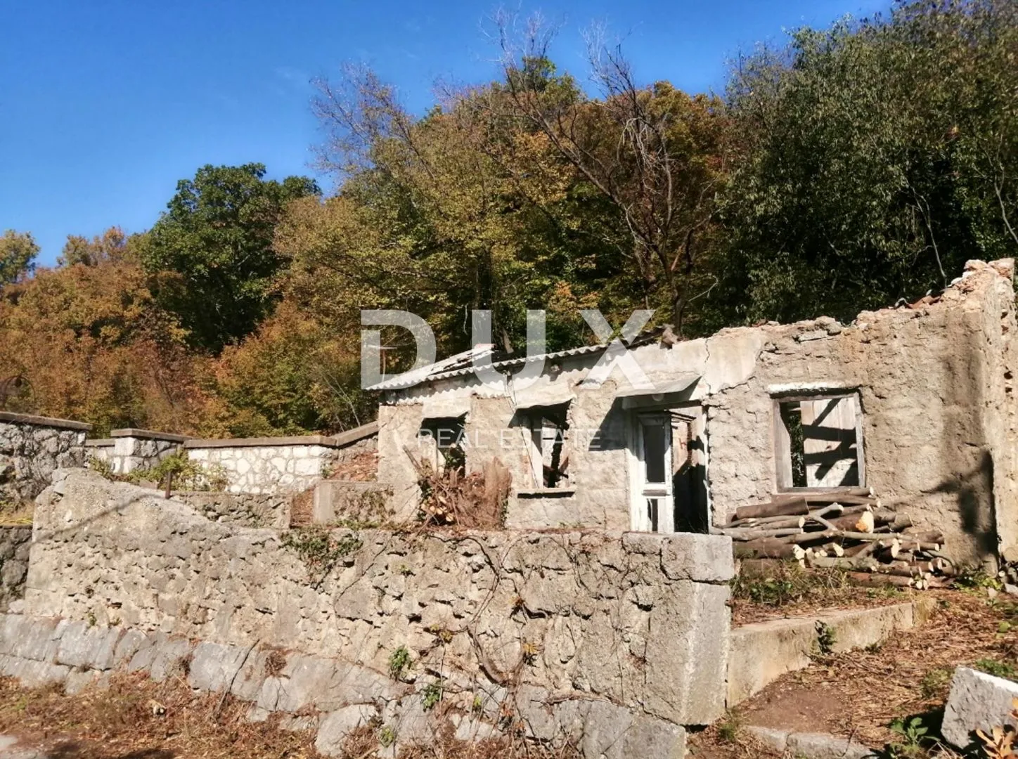 CRIKVENICA, TRIBALJ - Građevinsko zemljište sa starinom - Tribalj, Vinodolska općina