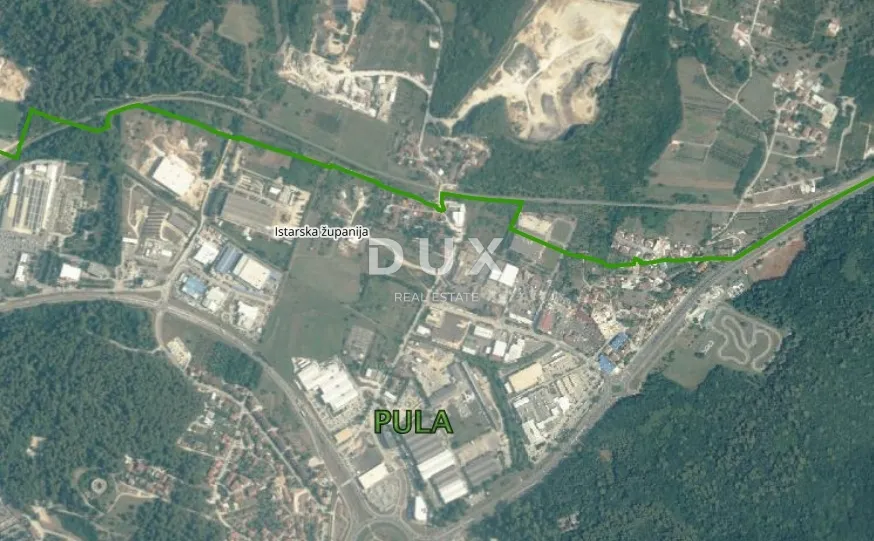 Istra, Pula, građevinsko zemljište, 6865 m2, industrijska zona Pula