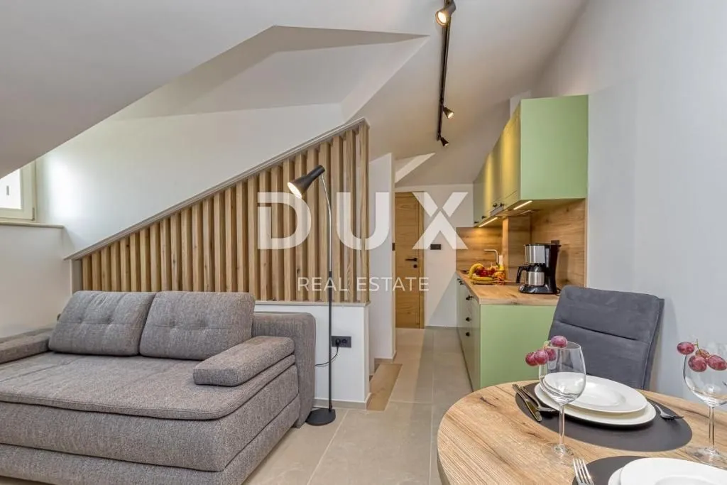 istra, vrsar - šarmantna apartmanska kuća u centru vrsara - slika 4