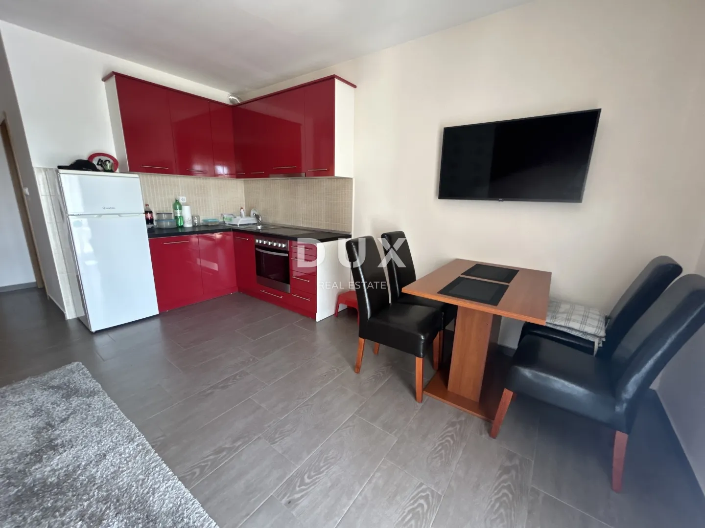 šibenik, vodice – 3 sj + mogućnost 6, parcela 920 m² - slika 19