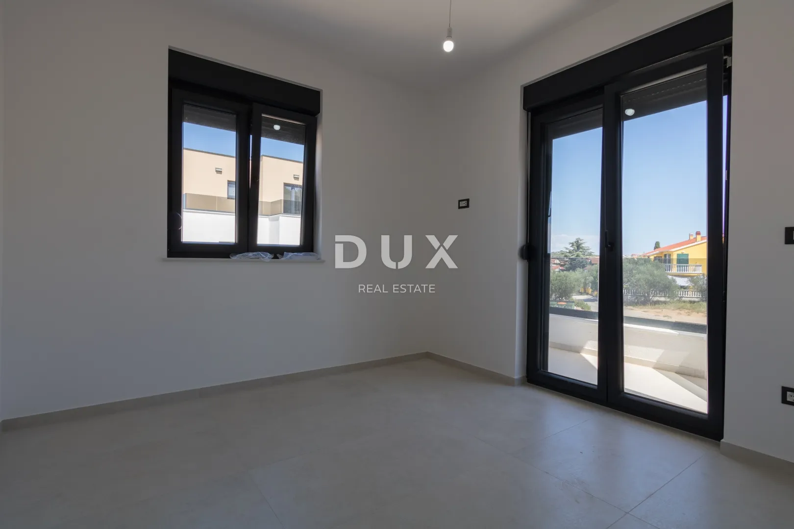 dalmacija, murter - novi duplex 5min od plaže! - slika 6