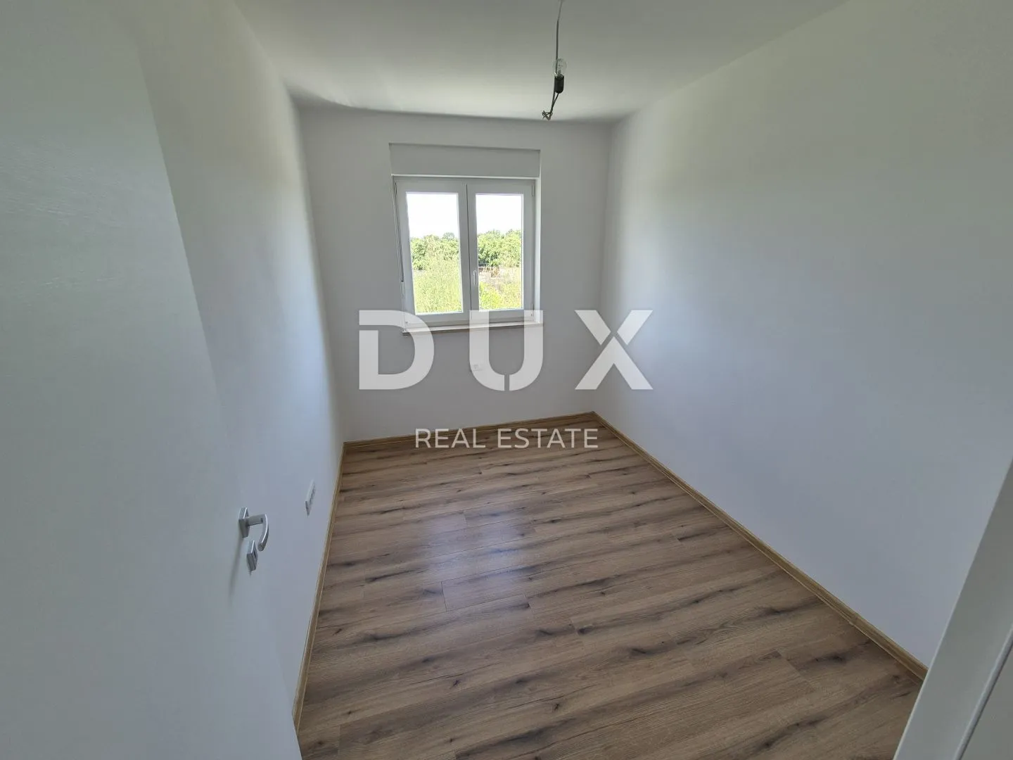 istra, pula- stan u prizemlju + vrt od 205 m2! - slika 15