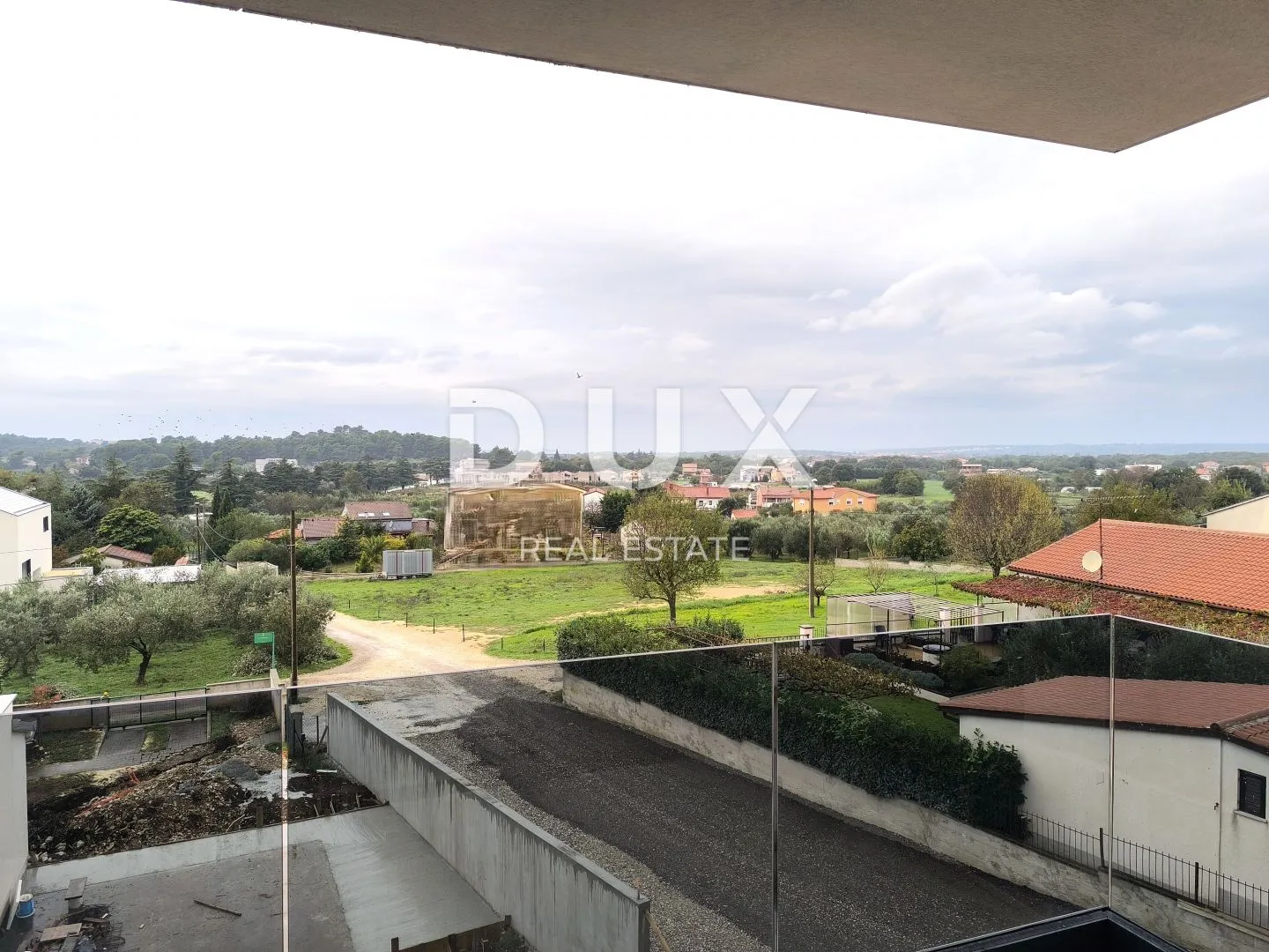 istra, pula - penthouse s pogledom na more i brijune - slika 1