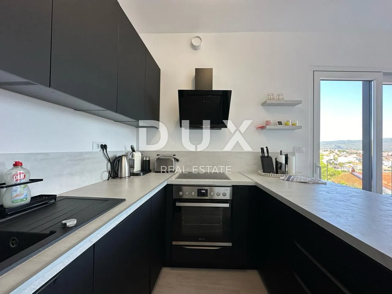 grad krk - penthouse sa pogledom na more - slika 14