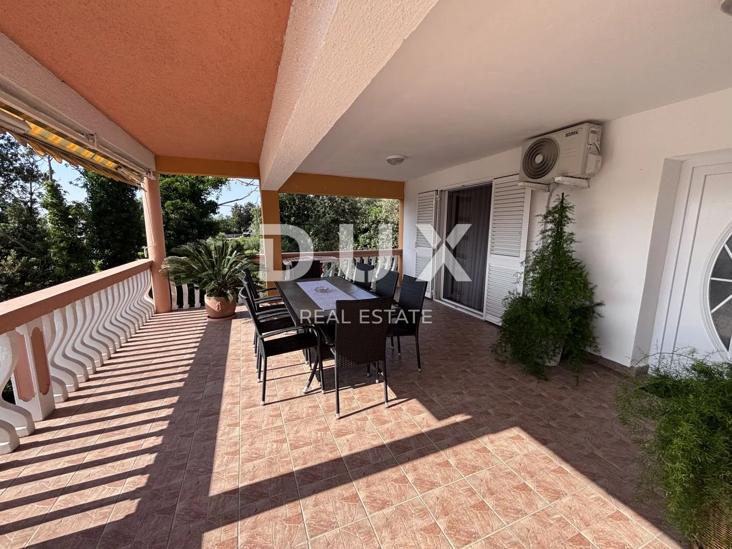 zadar, zaton - apartmanska vila pokraj mora - slika 24