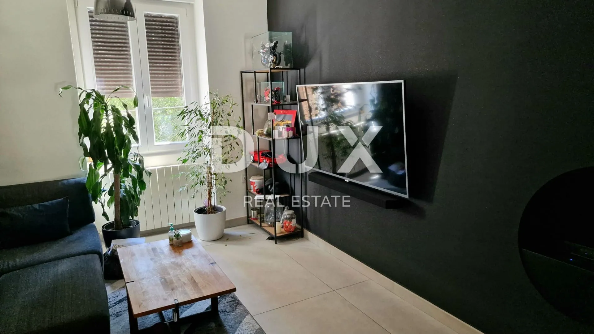 rijeka, centar - uređen 2s+db s terasom - slika 2