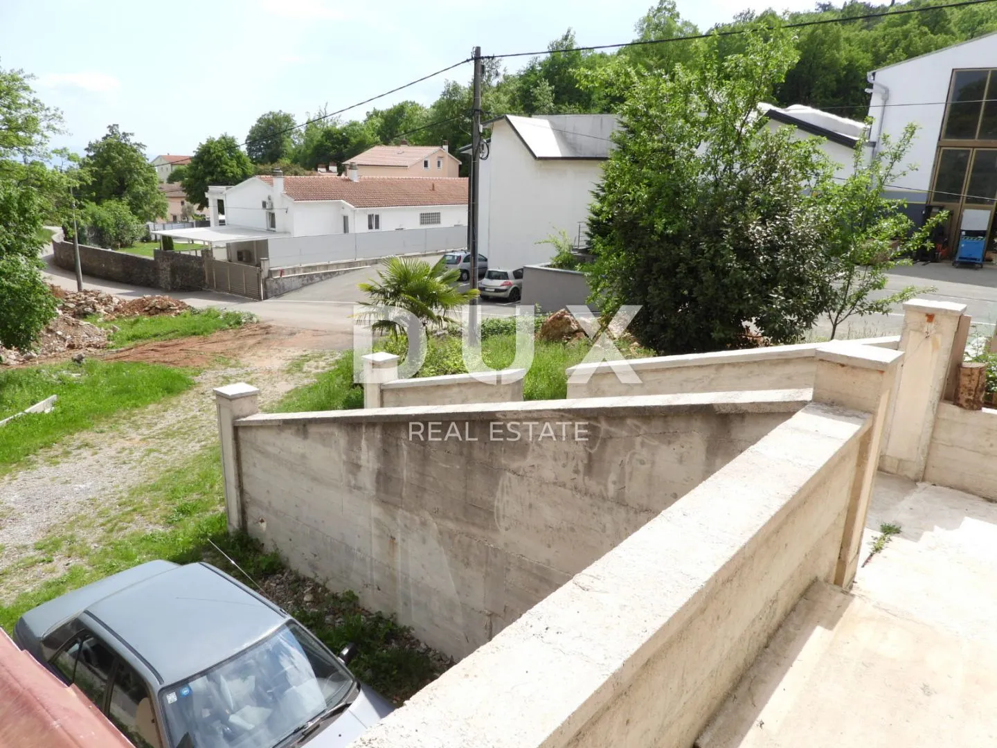 opatija, matulji- kuća s 4 stana 550m2 + okoliš 3740m2 - slika 10