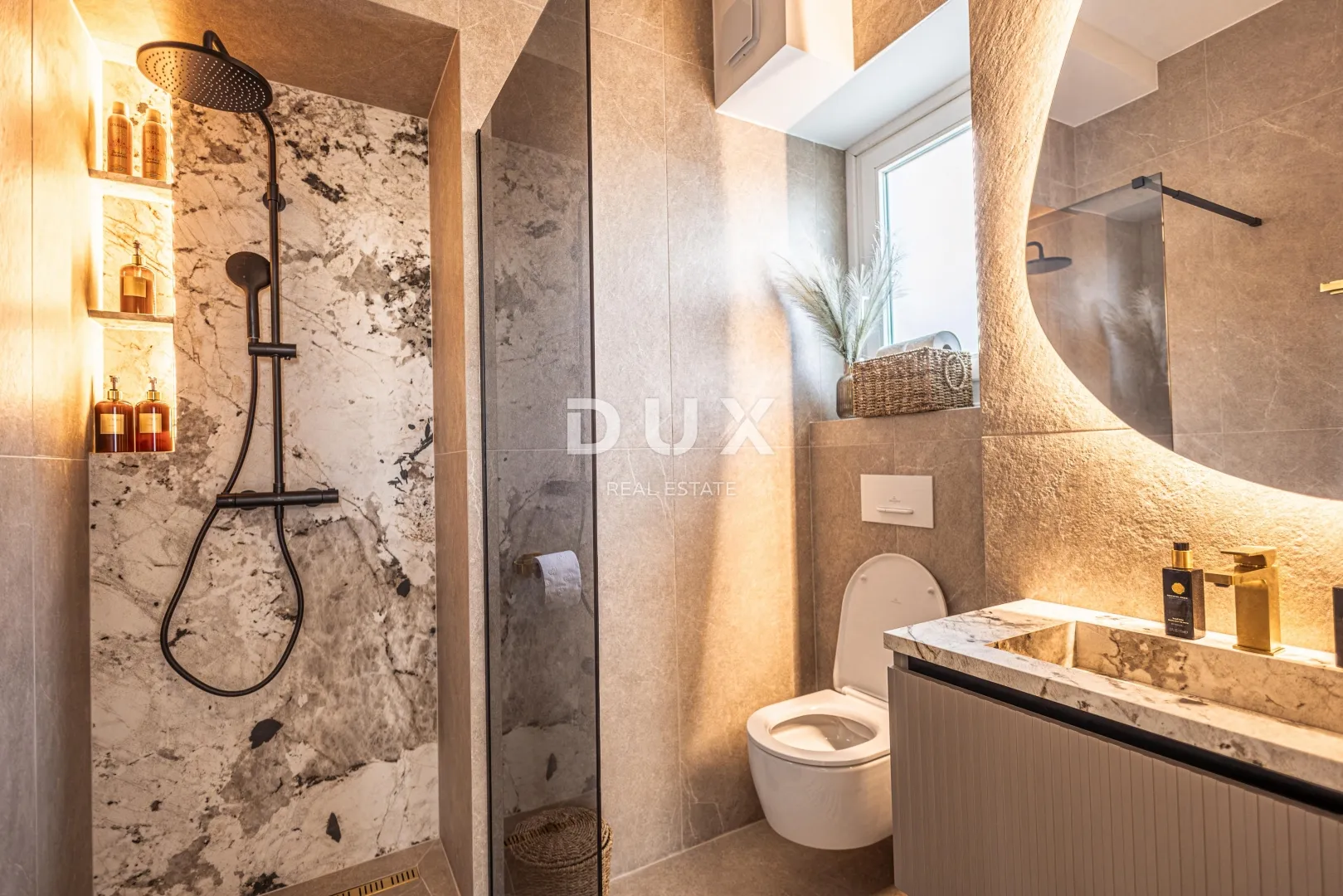 opatija, centar, dvosobni stan, najam, 51m2, 300m od mora - slika 11