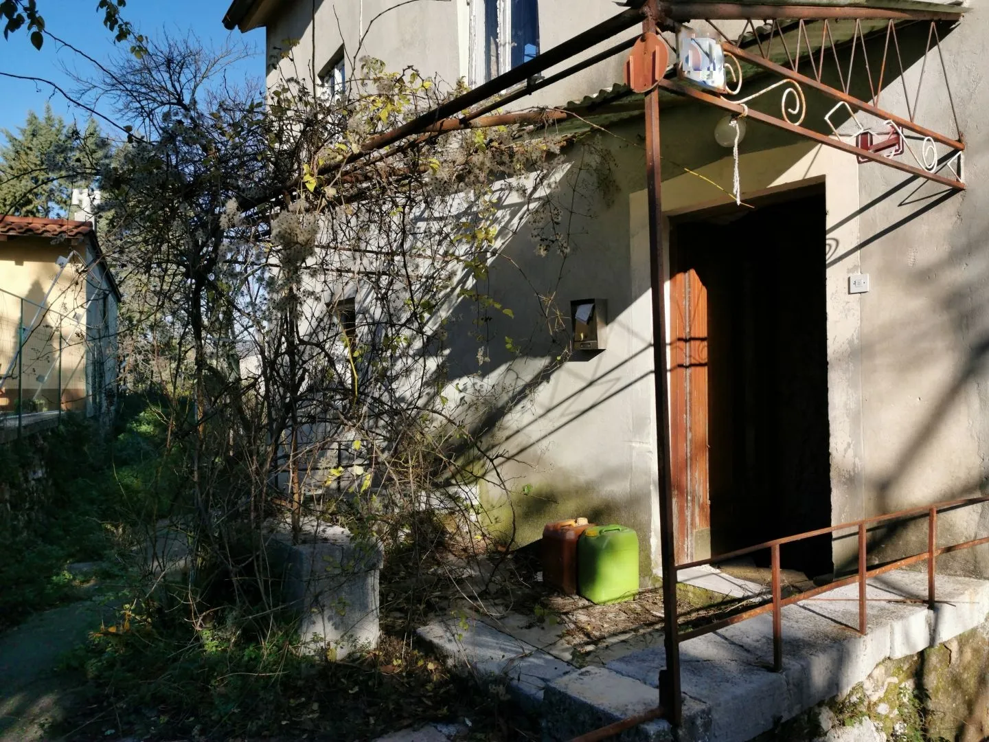 kastav, centar - kuća 246 m2 u starom gradu + okućnica 400m2 - slika 23