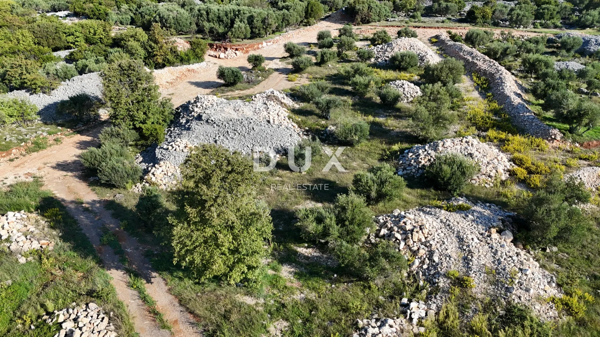 otok krk, grad krk - novo - građevinsko zemljište 610 m2 - slika 6