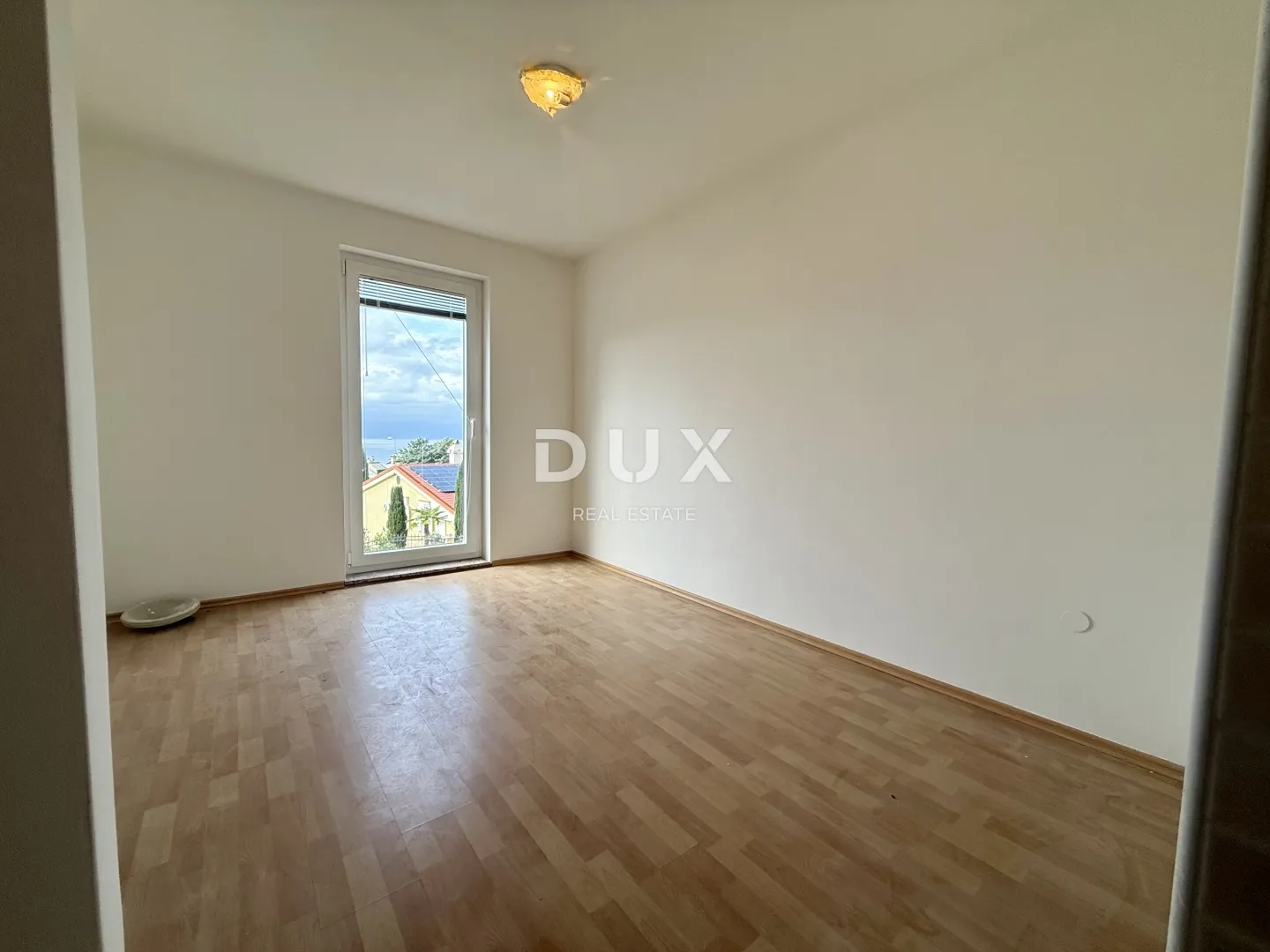 otok krk, njivice, 3-sobni stan, 79 m2, pogled na more - slika 6