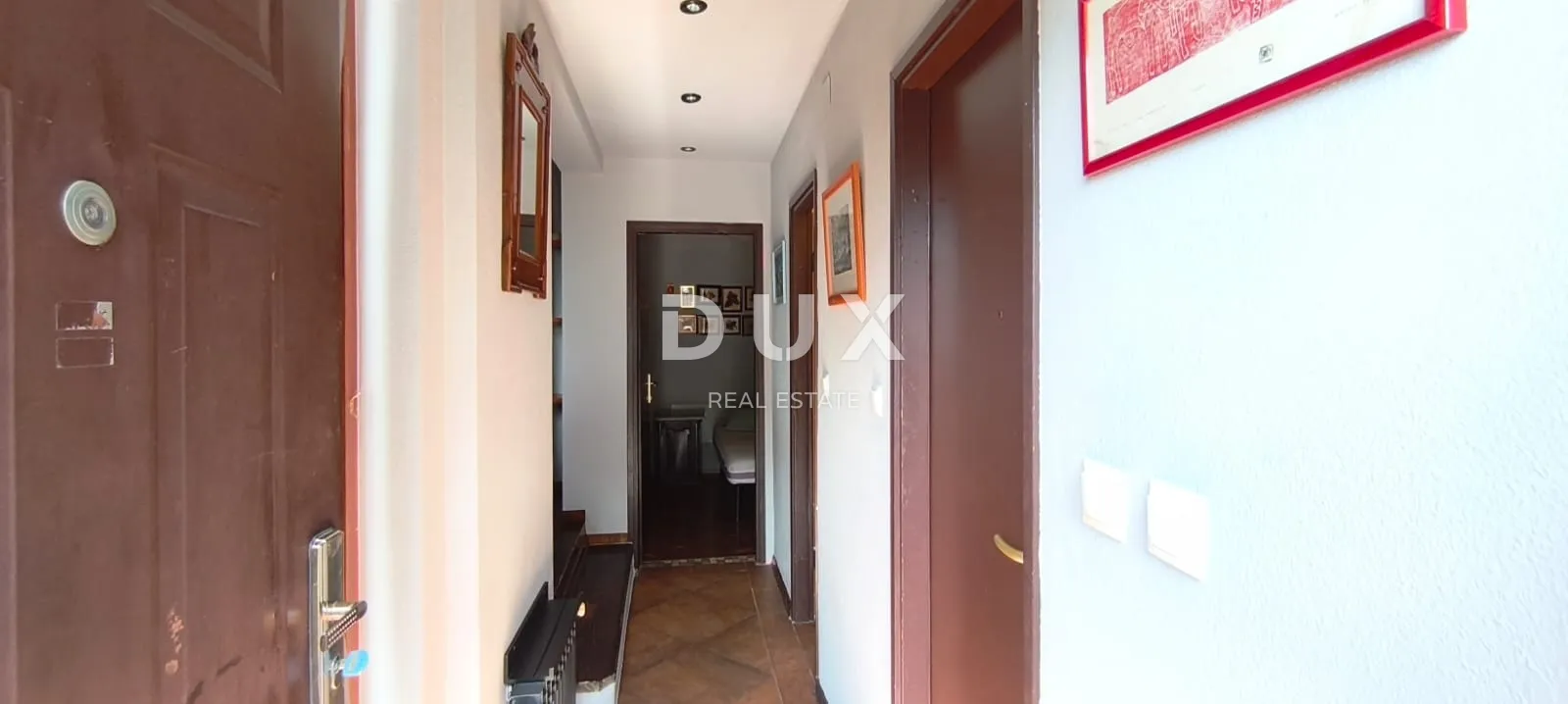 zagreb, črnomerec - predivna kuća sa 2 stana, top prilika! - slika 17