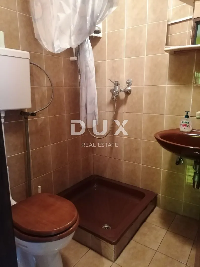 otok krk, dobrinj, hlapa - kuća s dva stana - slika 15