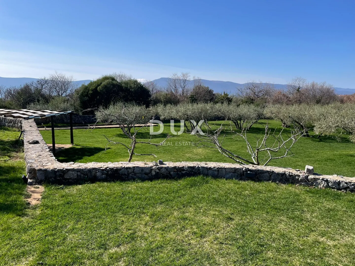 otok krk, linardići - mediteranska villa s pogledom na more - slika 32