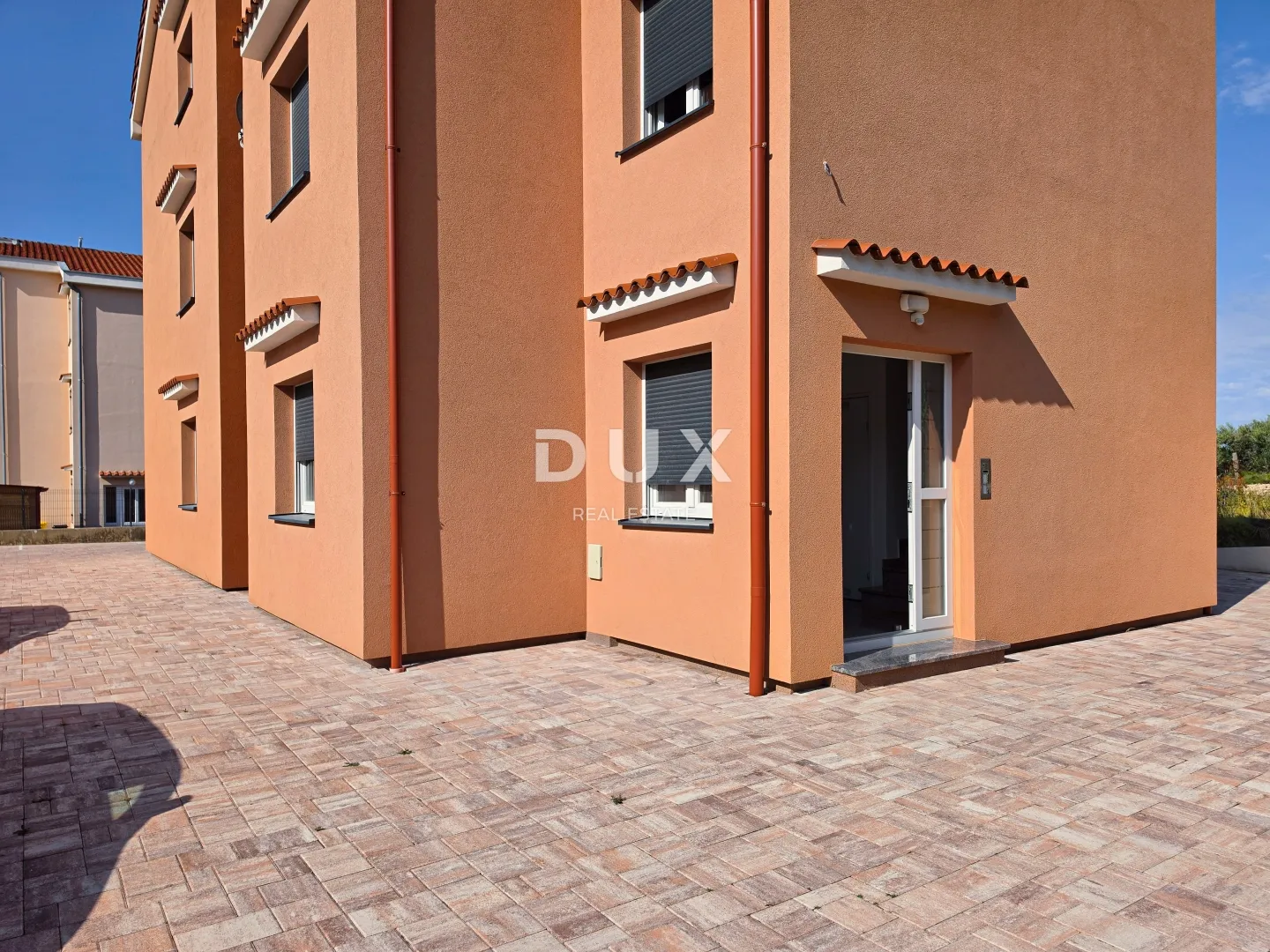 otok rab, banjol - stan u potkrovlju od 80m2 s galerijom - slika 16
