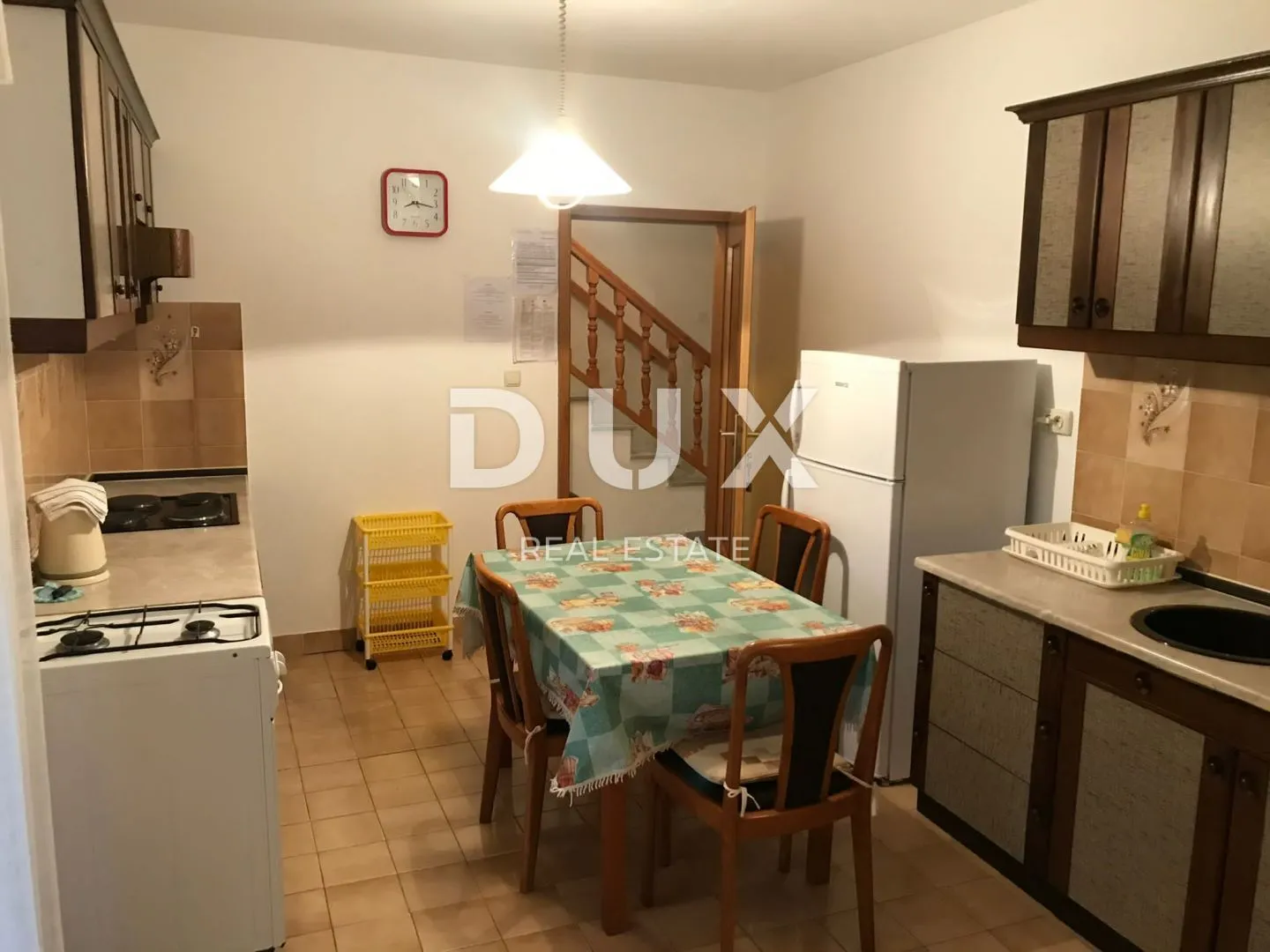 rab, lopar - kuća u centru grada - slika 23