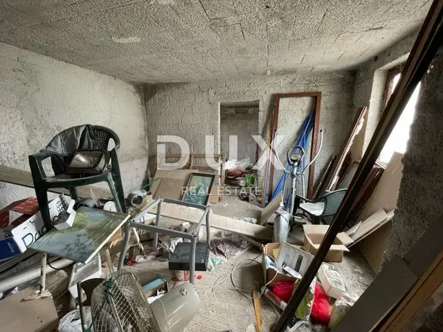 istra, pula - kuća s poslovnim prostorom - slika 24