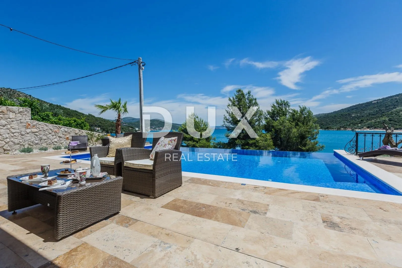 trogir, marina - prekrasna luksuzna vila pokraj mora - slika 6