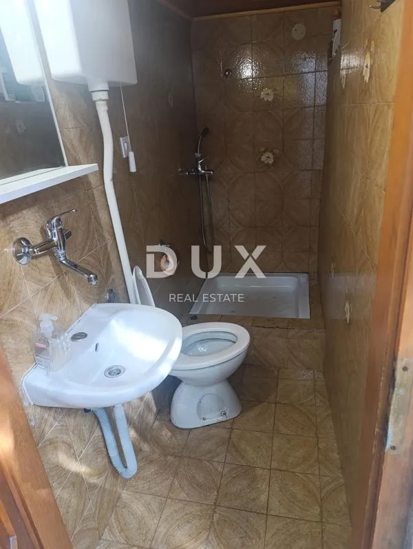 crikvenica, selce - dvojna kuća 260 m od mora - slika 8