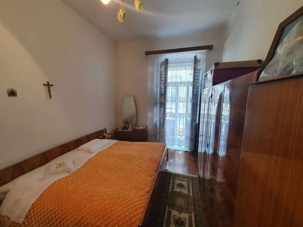 istra, poreč - prostrani stan u srcu starog grada - slika 20