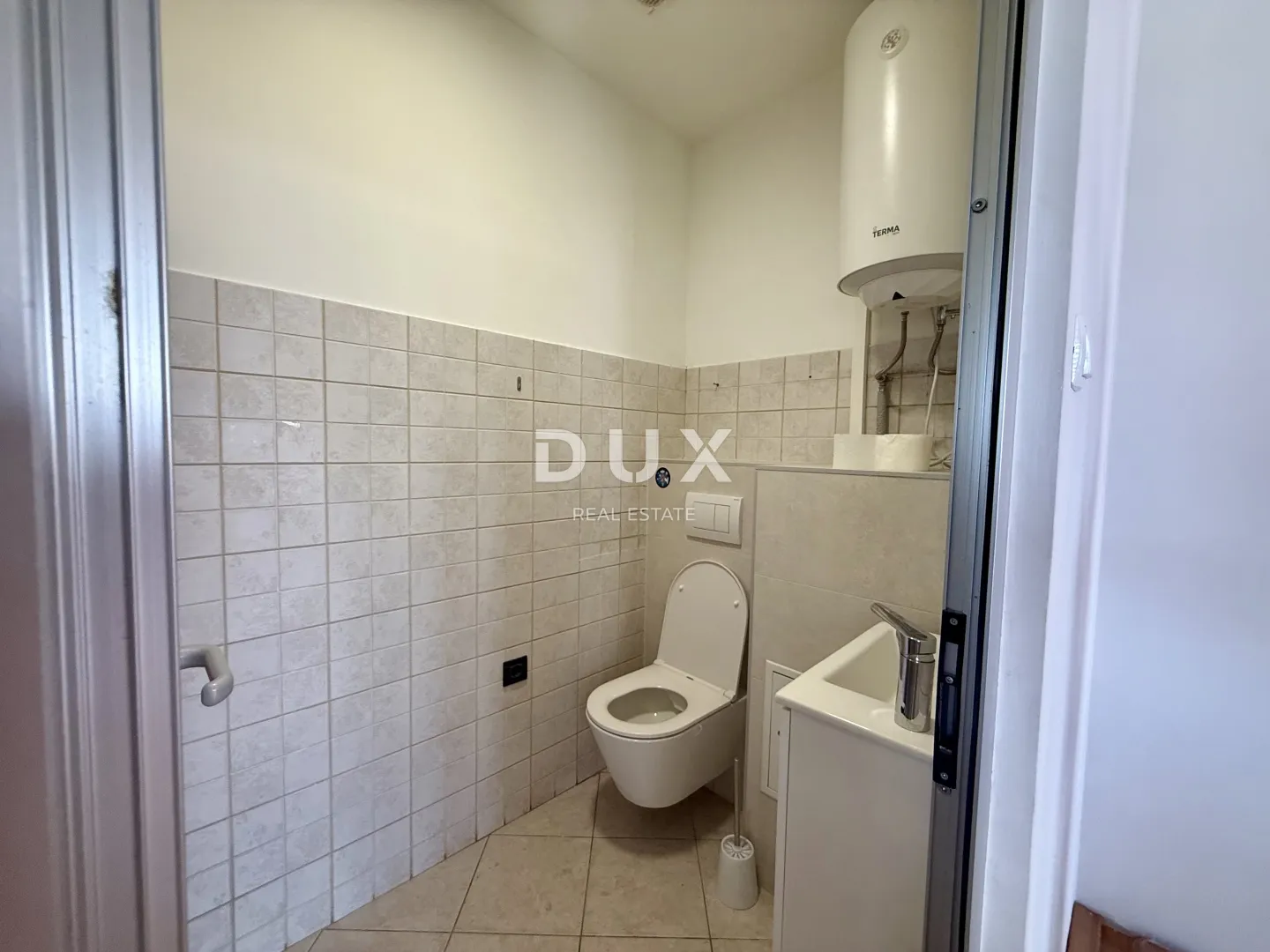 rijeka, centar, poslovni prostor, 107 m2, blizina korza, prilika - slika 7