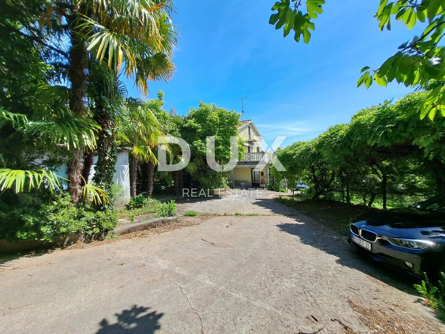 opatija, oprić - obiteljska kuća s tri stambene jedinice na parceli od 1890 m2 - slika 31