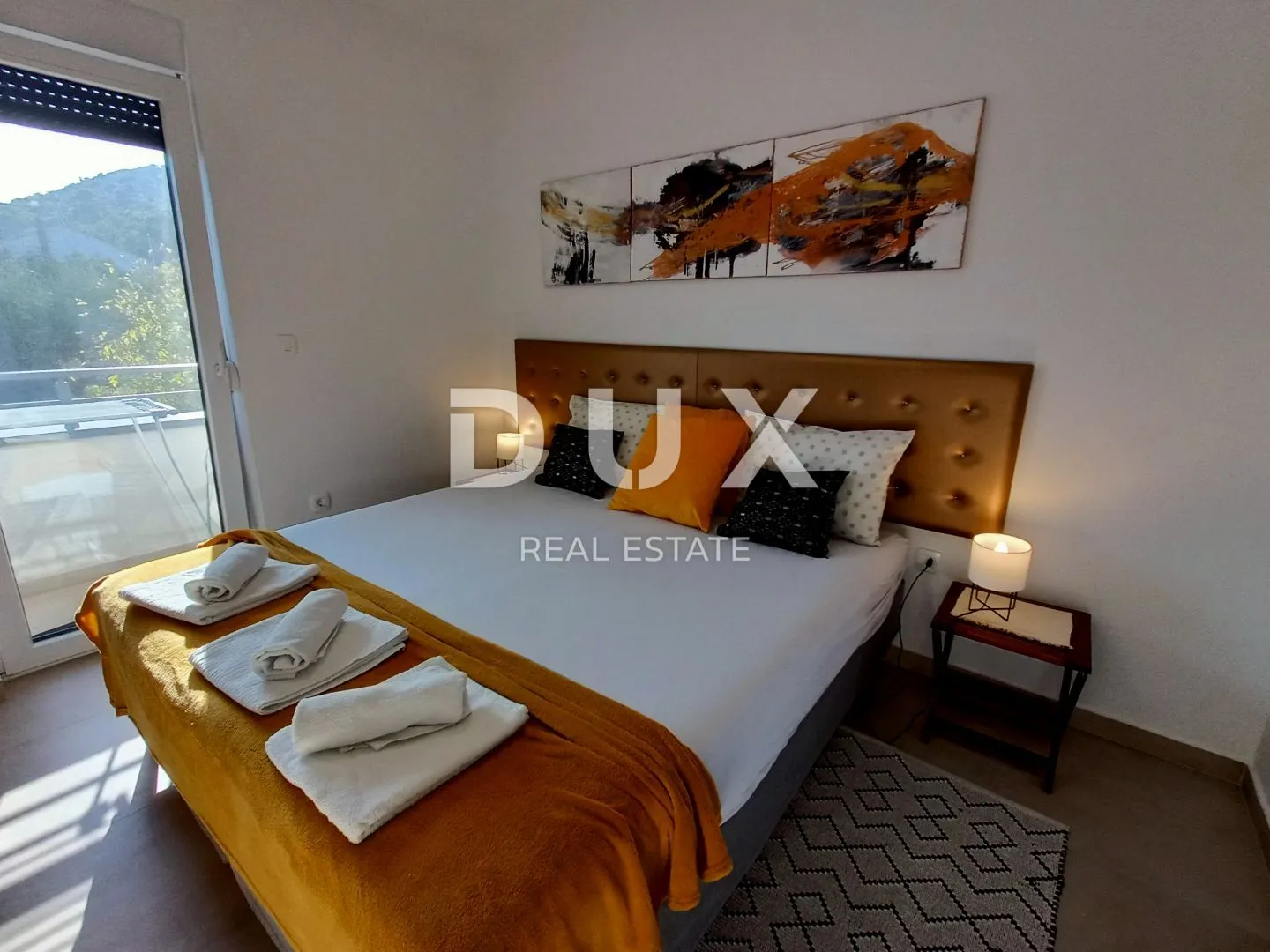 zadar, drage - prekrasna apartmanska vila s bazenom - slika 13