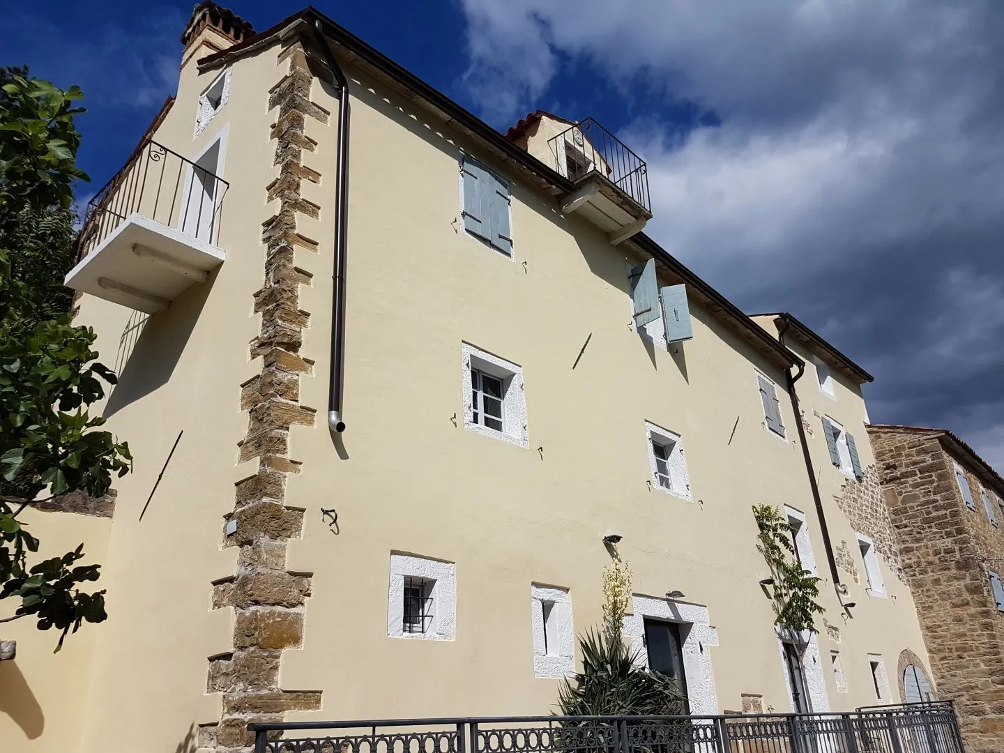 istra, motovun - kamena bajka u prirodi! rijetkost! - slika 17