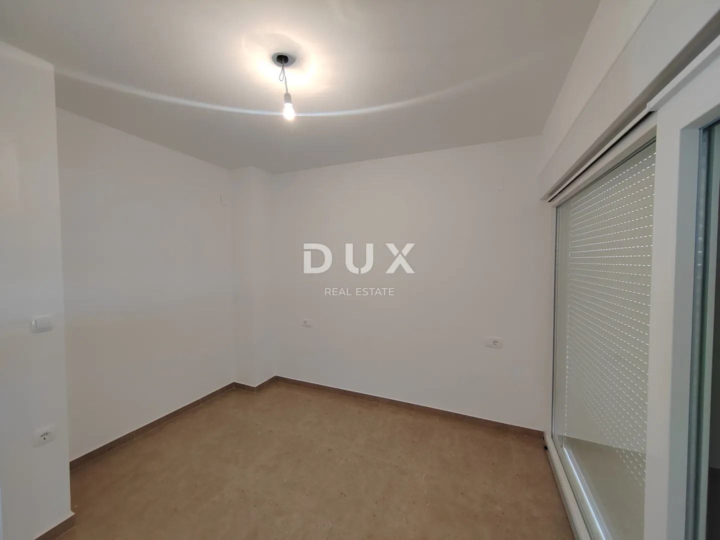 otok pag, šimuni - dvoetažni apartman, pogled - slika 5