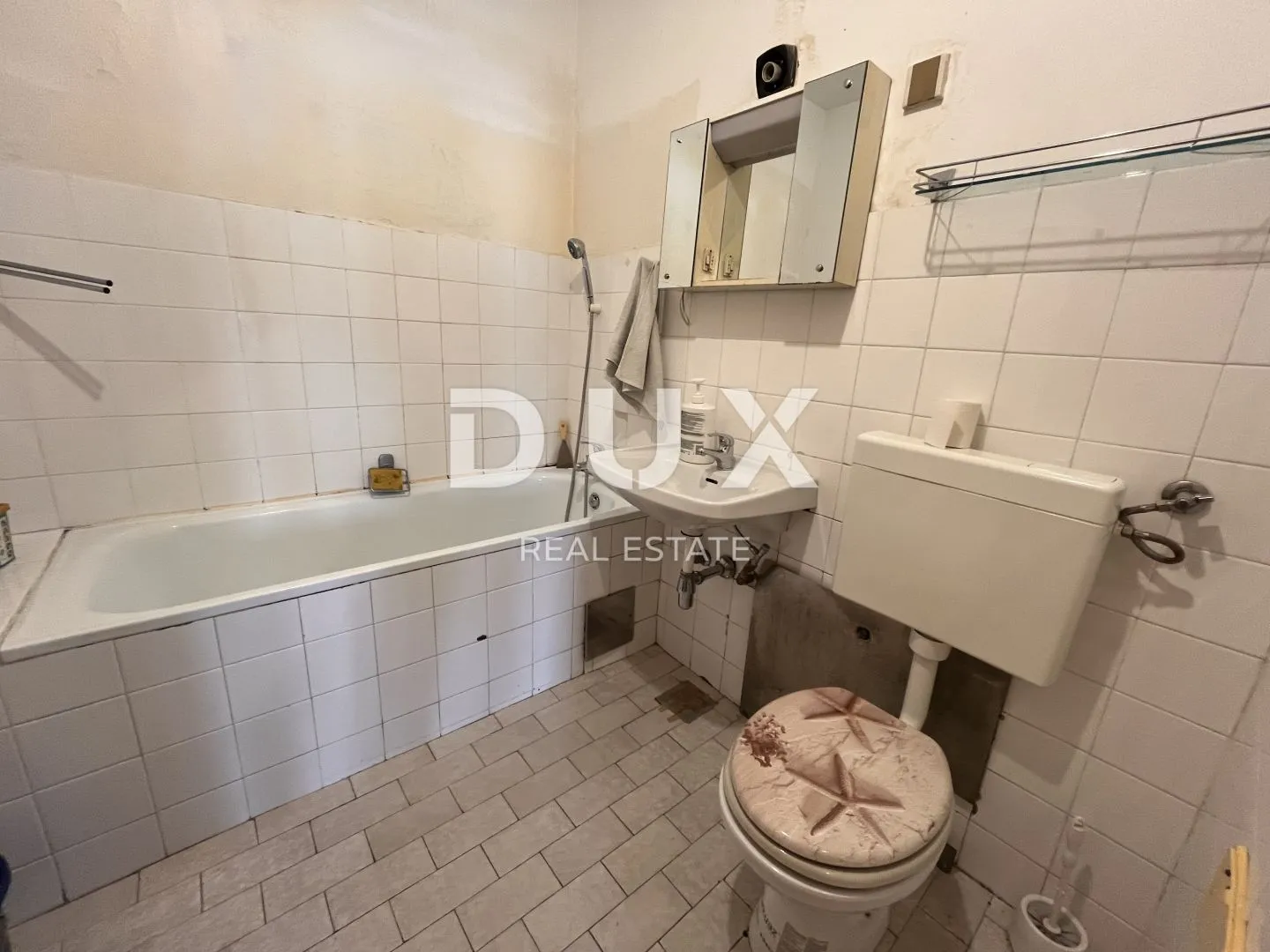 rijeka, turnić - 2skl stan s balkonom i pogledom na more - slika 7