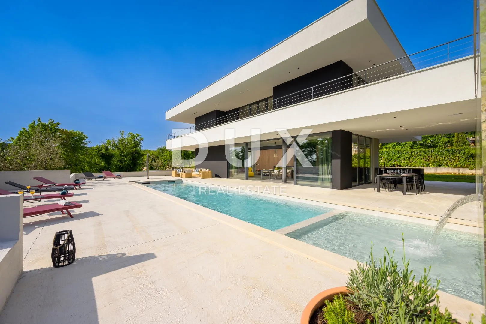 istra, grožnjan - dizajnerska novoizgrađena vila s potpunom privatnošću, okružena zelenilom s prekrasnim pogledom - slika 18
